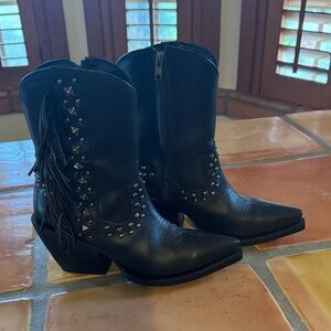 Idlewind/Miranda Lambert boots